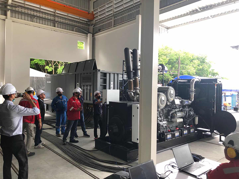 Блок нагрузки Keypower мощностью 2000 кВт, использованный для ввода в эксплуатацию и испытаний генератора Perkins в Бангкоке.
